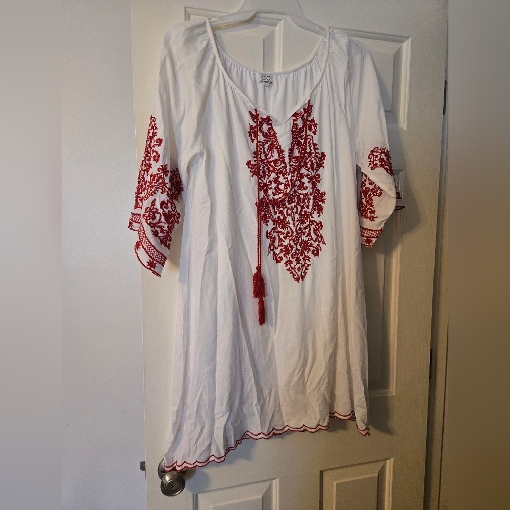 Chic Connection Women's White Tunic Dress
